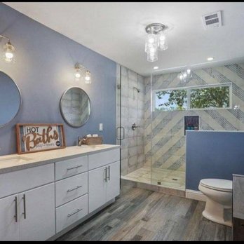 ZT Construction - a bathroom with a shower, toilet, and sink - Handyman Near Me ZT Construction - a bathroom with a shower, toilet, and sink - Handyman Near Me