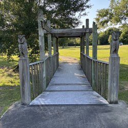 Walter Hall Park