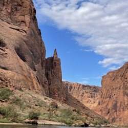 Kelly Outfitters at Lee's Ferry - Marble canyon