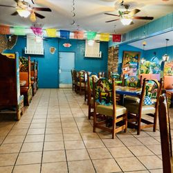 Garcia's Mexican Grill - Inside