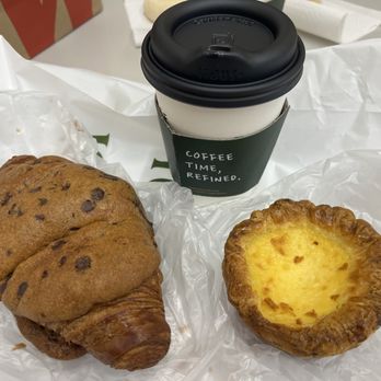 Tous Les Jours - crookie, egg tart, vanilla latte - Desserts Near Me - Brea, California