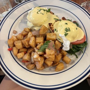 The Grand - Eggs Benedict - American Near Me - Astoria, New York The Grand - Eggs Benedict - American Near Me - Astoria, New York
