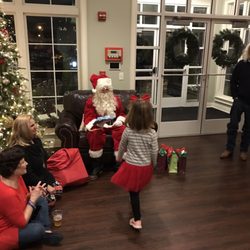 Charleston Tennis Club - Santa made an appearance!