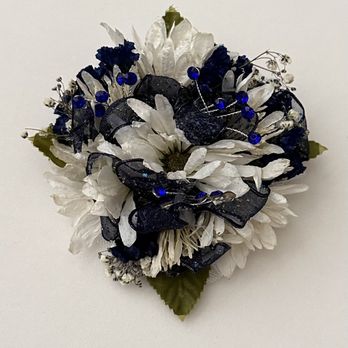 Save the Bouquet - Home Decor Near Me - Falling Waters, West Virginia