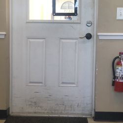 Labcorp - Dirty entrance door.