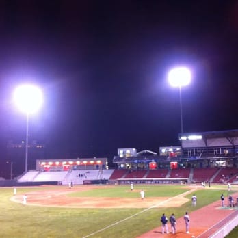 Veterans Memorial Stadium - Stadiums & Arenas Near Me - Cedar Rapids, Iowa