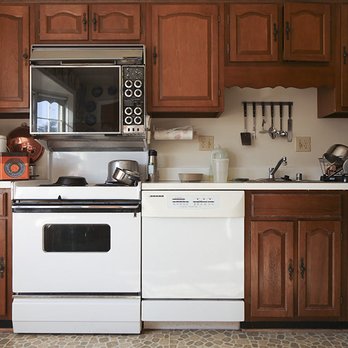 Local Handyman Services - Kitchen Remodeling- before picture - Handyman Near Me