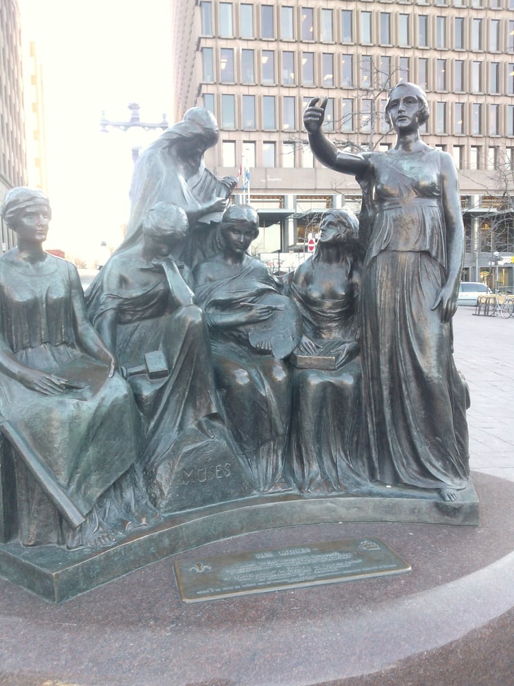 Place D'Youville