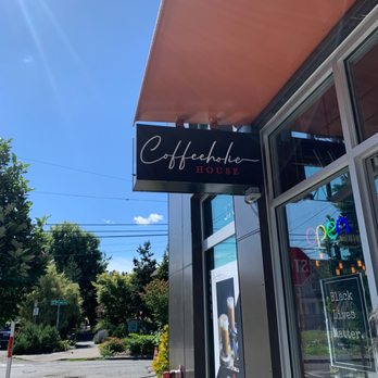 Coffeeholic House - Outside - Coffee & Tea Near Me - Seattle, Washington Coffeeholic House - Outside - Coffee & Tea Near Me - Seattle, Washington