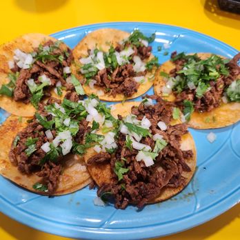 Juniors Tacos - Asade beef street tacos is 5/5 - Mexican Near Me - Longview, Washington Juniors Tacos - Asade beef street tacos is 5/5 - Mexican Near Me - Longview, Washington