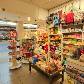 T&Z TOYS - Updated February 2026 - 23 Photos - 6073 Sunrise Mall