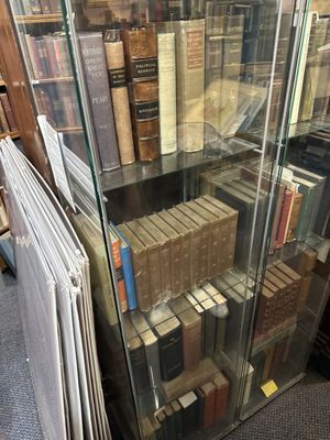 Commonwealth Books by null