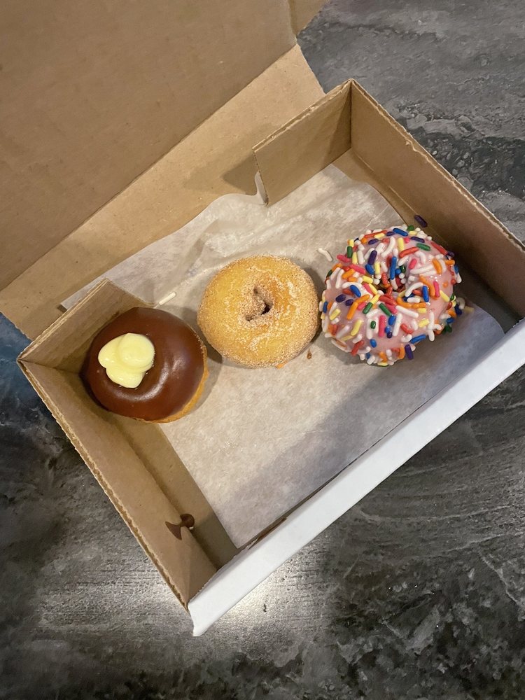 Social spots from Donut Distillery - Oxford