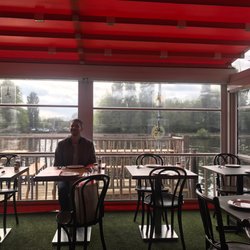 Narenj - Outdoor area.