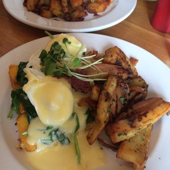 Chow - Breakfast & Brunch Near Me - Bend, Oregon Chow - Breakfast & Brunch Near Me - Bend, Oregon