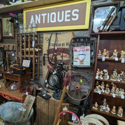 Antiques Main - Inside