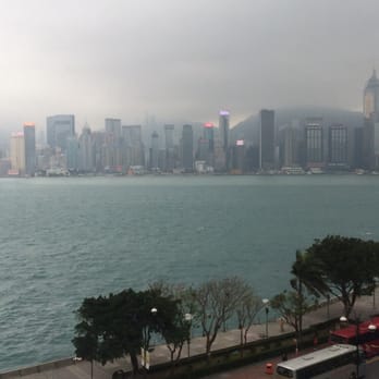 九龍香格里拉大酒店 - View from room. - Hotels Near Me - Hong Kong, HK