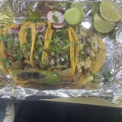 Taqueria Don Tomas - Pastor, barbacoa, asada, and chicken fajita tacos