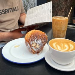 Peligro - Ice coffee, latte, & coffee pan dulce