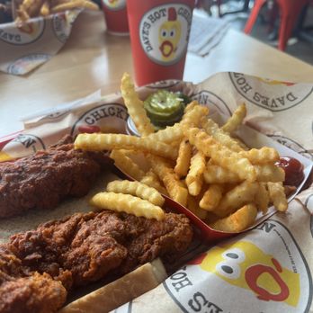 Dave's Hot Chicken - Dave's #1 2 Tenders w/ Fries - Chicken Shop Near Me - Omaha, Nebraska