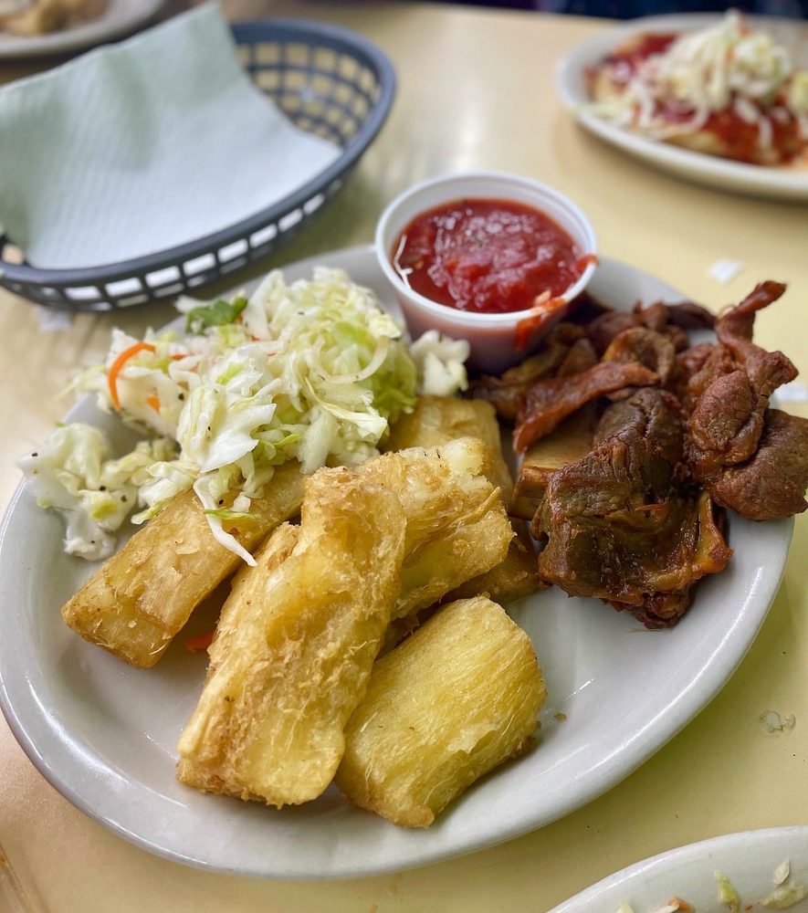 EL PULGARCITO RESTAURANTE SALVADOREÑO Updated November 2024 23