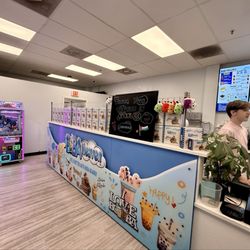 Boba Heaven - Willowbrook - Inside