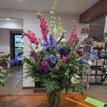 Bloom - Florists Near Me - Spooner, Wisconsin Bloom - Florists Near Me - Spooner, Wisconsin