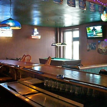 Holmtown Pub - billiards and pool tables - Pubs Near Me - Fort Scott, Kansas Holmtown Pub - billiards and pool tables - Pubs Near Me - Fort Scott, Kansas