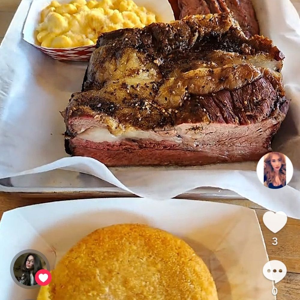 BBQ Blues - 2 meat combo with 2 sides delicious food is 10/10 - Barbeque Near Me - Monrovia, California