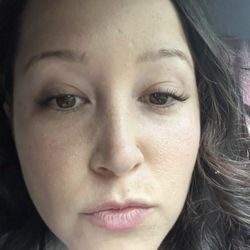 AUNiST Skin and Beauty - Eyelash extensions