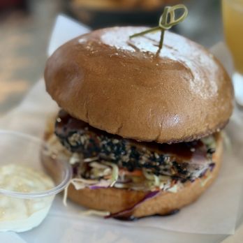 Ocean Organic Farm and Distillery - Ahi tuna sandwich - Cafes Near Me - Kula, Hawaii Ocean Organic Farm and Distillery - Ahi tuna sandwich - Cafes Near Me - Kula, Hawaii