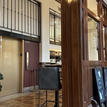 City Post Chophouse - Steakhouses Near Me - Georgetown, Texas