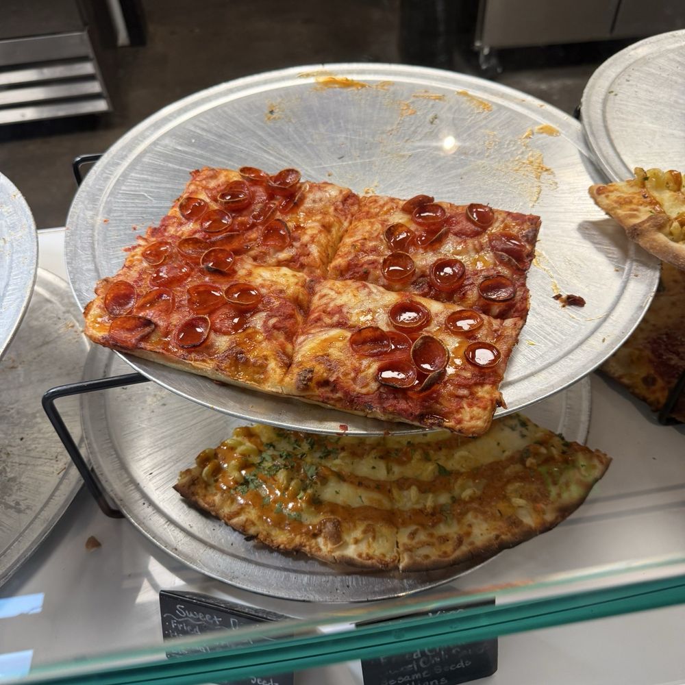 Krave It Pizza & Sandwich Joint & Bar - Pizza Near Me - Denver, Colorado Krave It Pizza & Sandwich Joint & Bar - Pizza Near Me - Denver, Colorado