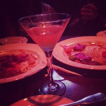 Yard House - New American Near Me - Rancho Mirage, California