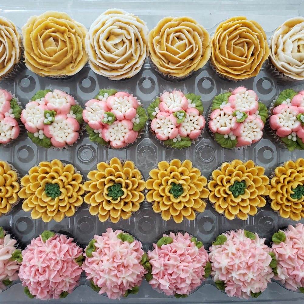 Calabasas Cupcake Bouquets - mini cupcakes! We had the vanilla, chocolate, and strawberry champagne flavors. Perfection! - Cupcakes Near Me