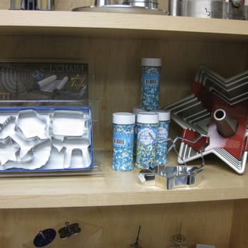 Peninsula Temple Beth El Judaica - cookie & cake molds - Gift Shops Near Me - San Mateo, California
