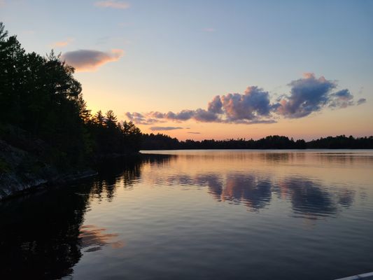 Northernaire Houseboats On Rainy Lake by null