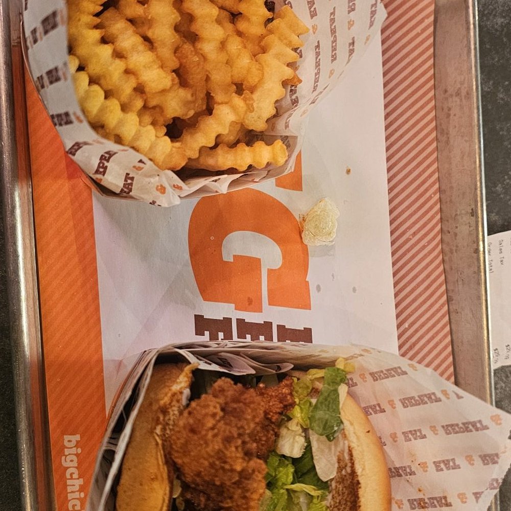Big Chicken - The Original (Combo), Nashville Hot, very good! - Burgers Near Me - Gilbert, Arizona