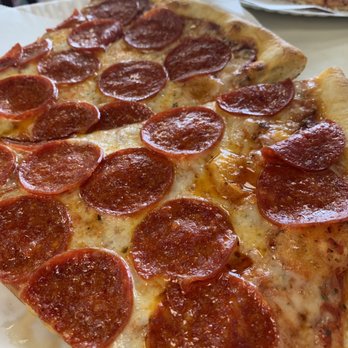 Brooklyn Pizza Co. - Pizza Near Me - Wilmington, North Carolina