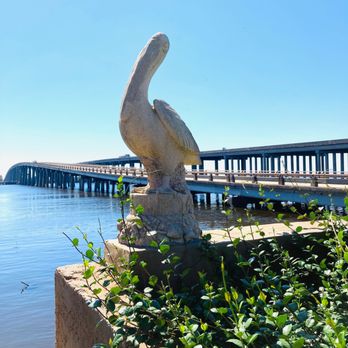 Middendorf's - Manchac - View from parking lot. - Seafood Near Me - Akers, Louisiana