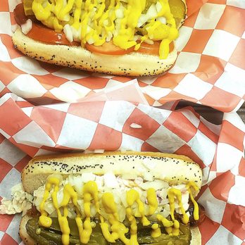 Ding Dong Dogs - Chicago and Mountaineer - Hot Dogs Near Me - Kansas City, Missouri