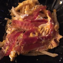 Sheetz - Who just throws slices of bacon on top of fries?
