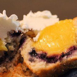 The Flour Child - Blueberry Cupcake with Lemon Curd (amazing!)
