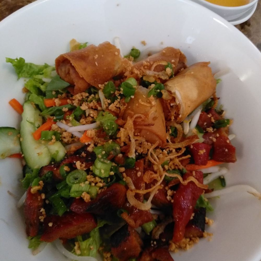 Pho Mignon - B2 pork and eggroll noodle salad (without noodle here) - Vietnamese Near Me - Kirkland, Washington Pho Mignon - B2 pork and eggroll noodle salad (without noodle here) - Vietnamese Near Me - Kirkland, Washington