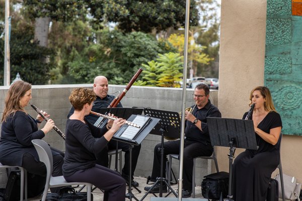 Left Coast Quintet by null