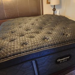Mattress Firm Outlet - Mall of Georgia
