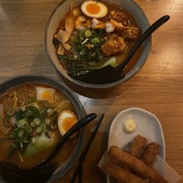 Ramen with shrimp tempura and chicken Ramen with shrimp tempura and chicken