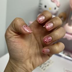 Pure Organic Nail Salon - Gel manicure