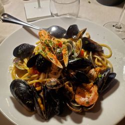 Ulivo Rosso - Primi seafood pasta was delicious.