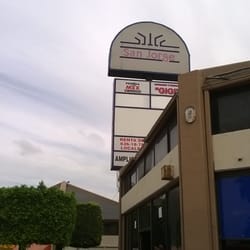 Plaza San Jorge - Dentistas, escuelas, videojuegos, comida rápida, etc.